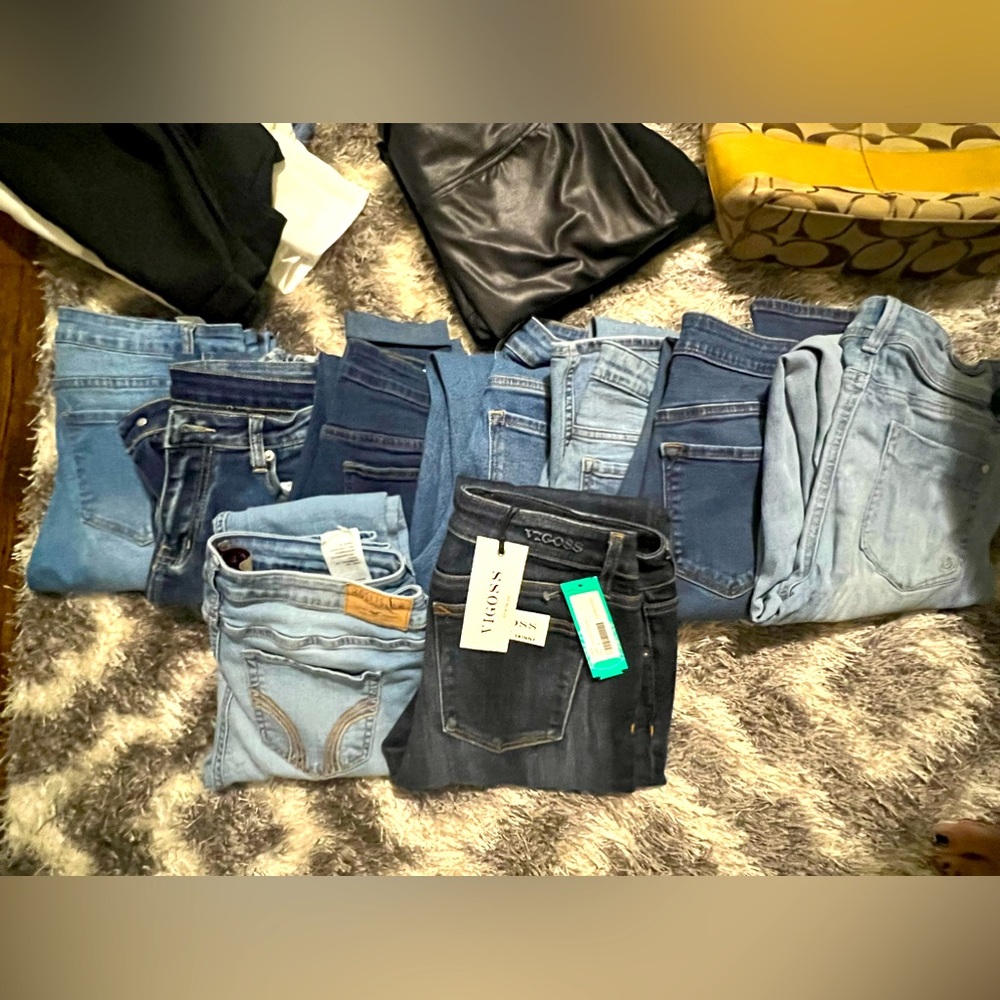 Women’s Clothes/Shoes Bundle
